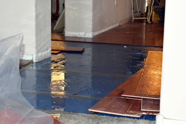 Professional Water Extraction technician working in Slinger, WI